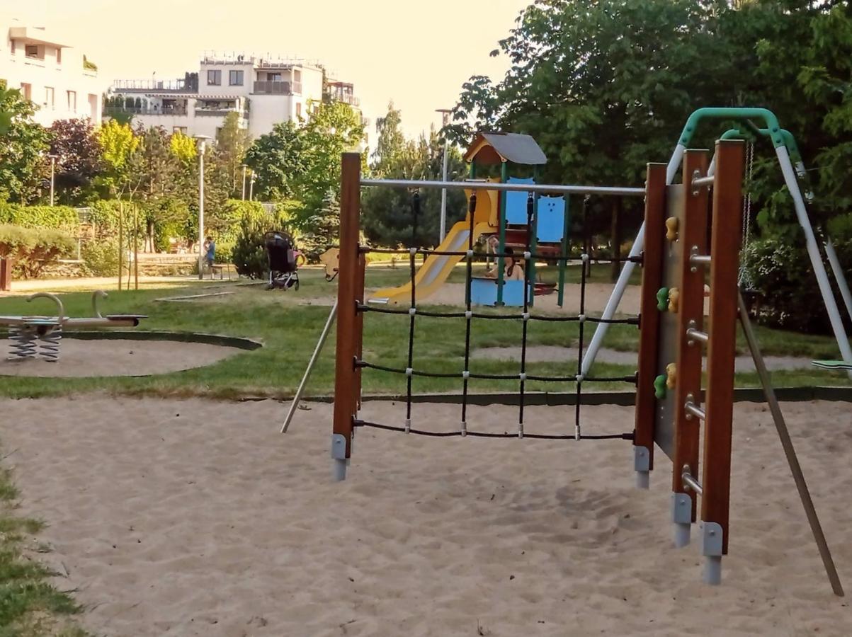 Mokotow, Apartment With Terrace, Greenery And Near The Airport! Варшава Экстерьер фото